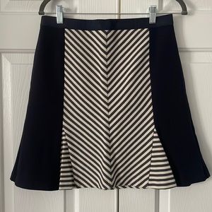 Ann Taylor flared pencil skirt. Navy and cream.